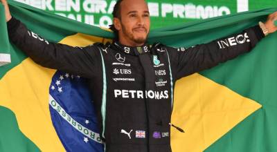 Lewis Hamilton - Um capricorniano campeão